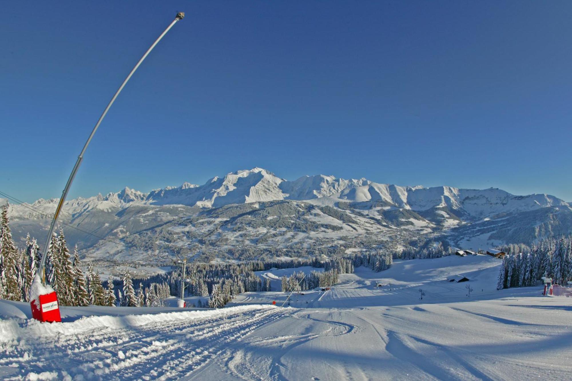 Hotel Le Caprice Des Neiges Combloux Esterno foto