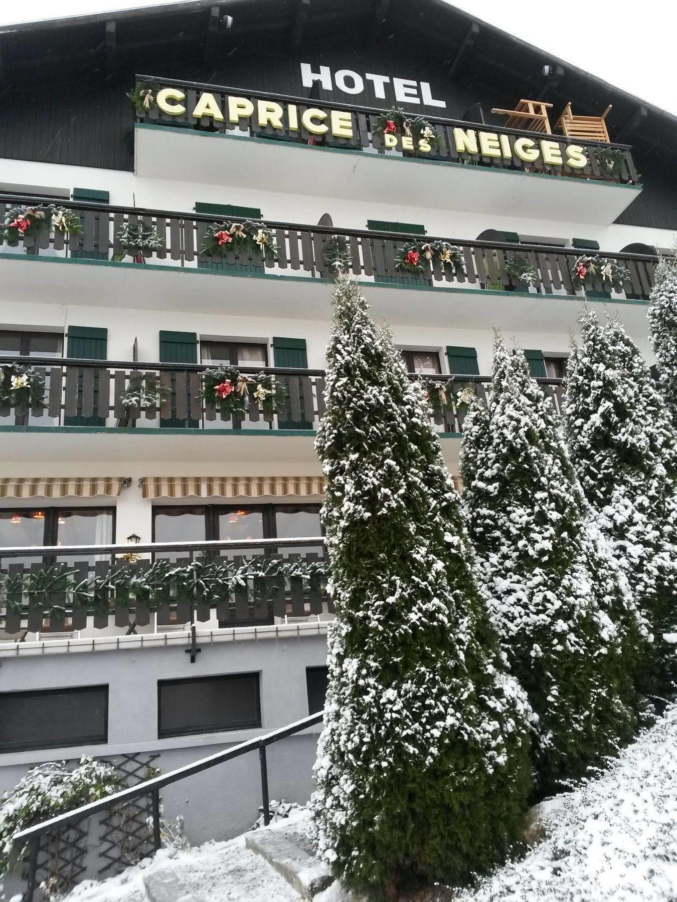 Hotel Le Caprice Des Neiges Combloux Esterno foto